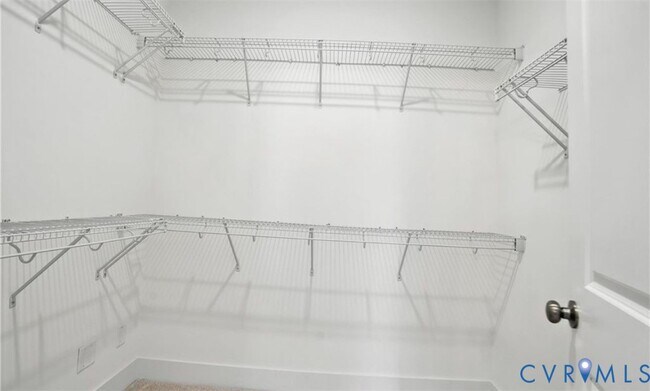 Building Photo - 6900 Sunrise Oasis Ln