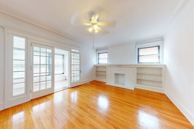 Floorplan - 5218-5220 S. Kimbark Avenue