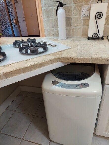 Compact Washer - 5 Vendola Dr