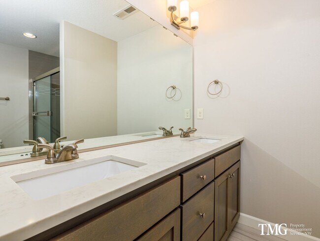 Building Photo - Pre- Leasing Large 3 Bedroom Home- With Garage
