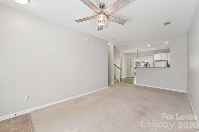 Building Photo - 124 Clydesdale Ct