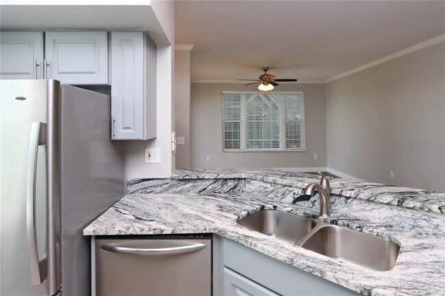 Building Photo - 9088 Lake Chase Island Way