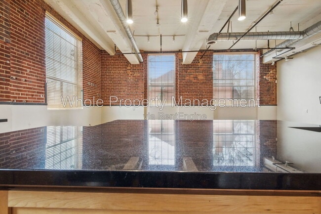 Building Photo - 1515 N Ogden St
