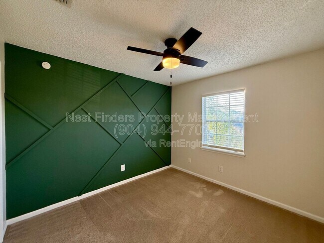 Building Photo - 3785 Union Pacific Dr E