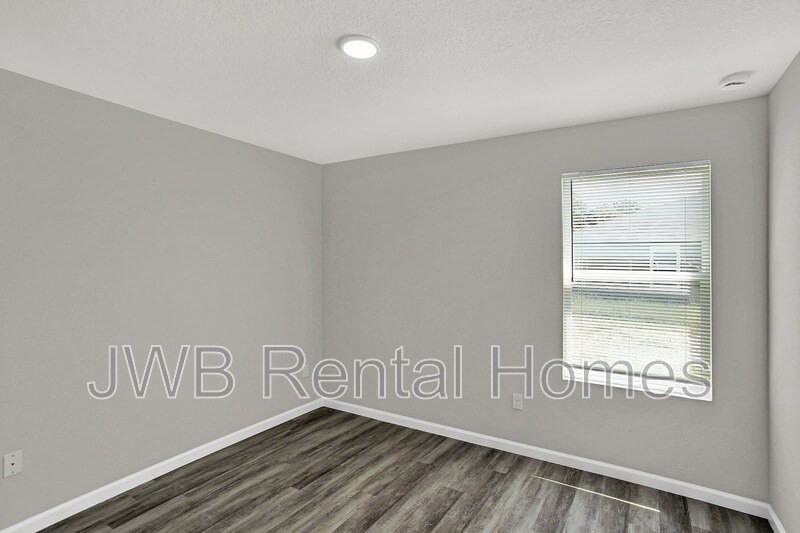 Building Photo - 14339 Gossett St