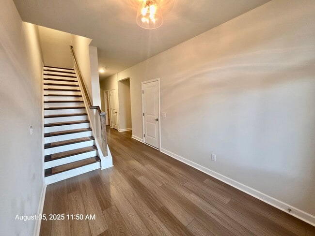 Building Photo - Beautiful 4 bedroom + flex space - Wescott...