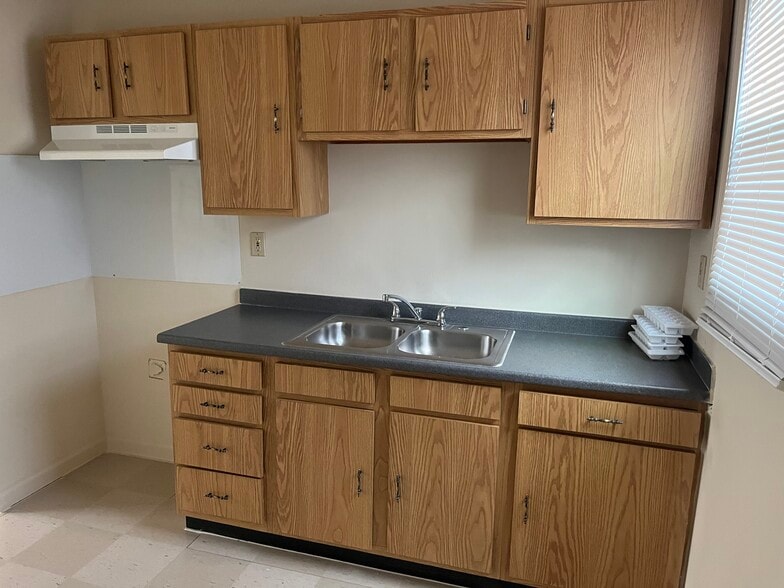 Building Photo - 8094 Highway 23