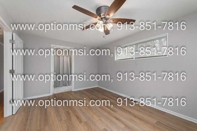 Building Photo - Ranch home available NOW!
