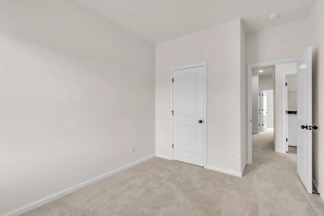 Building Photo - New Construction 3BR/2.5BA Townhome with Loft in Downtown Travelers Rest