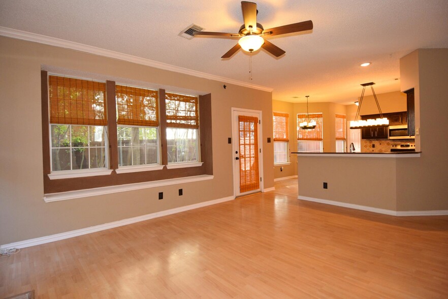 Building Photo - 100 Morning Star Ct