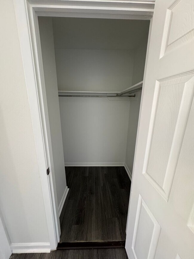 Building Photo - 6493 Marcie St