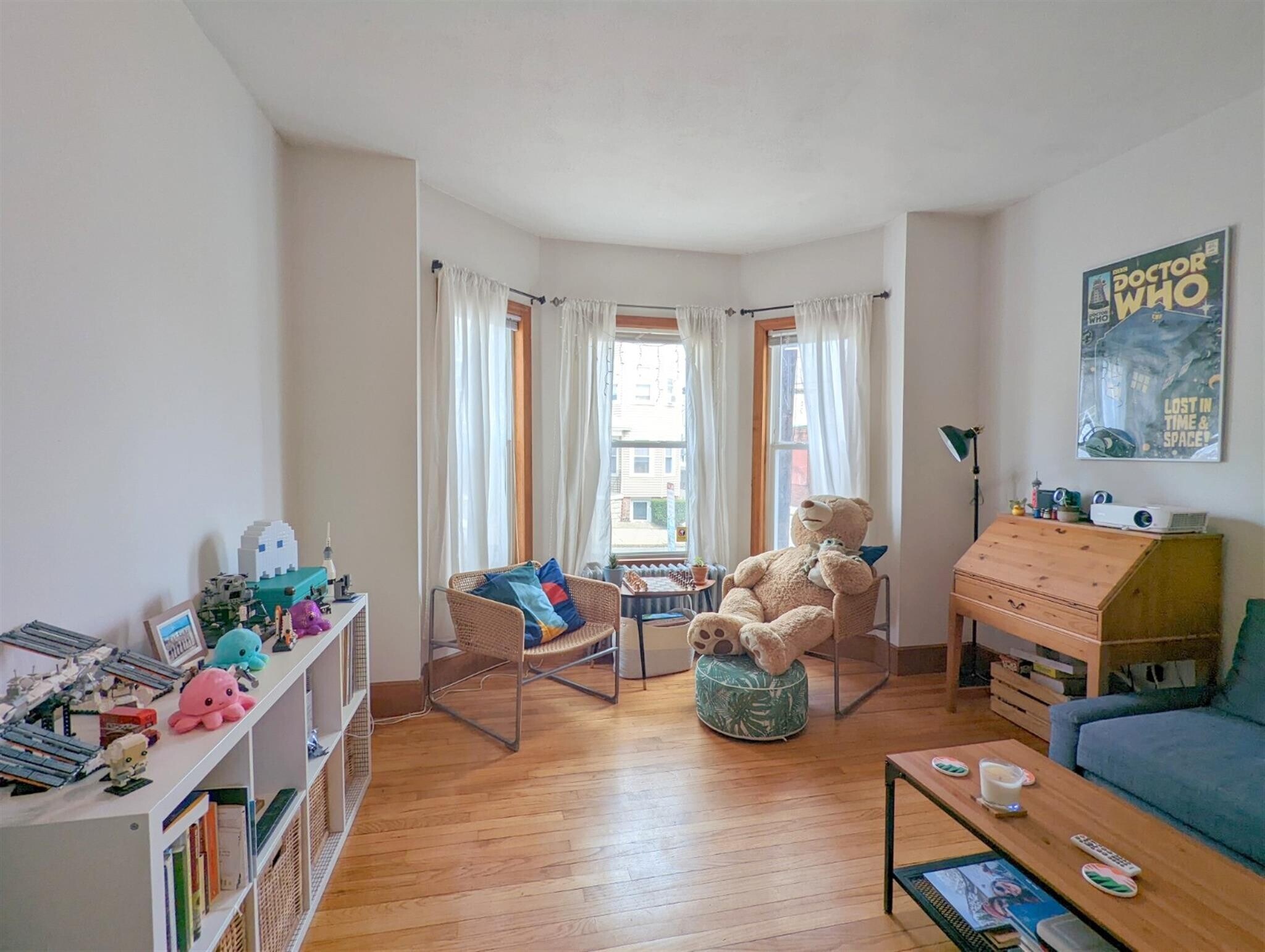 Building Photo - 392 Washington St