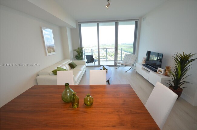 Building Photo - 16385 Biscayne Blvd