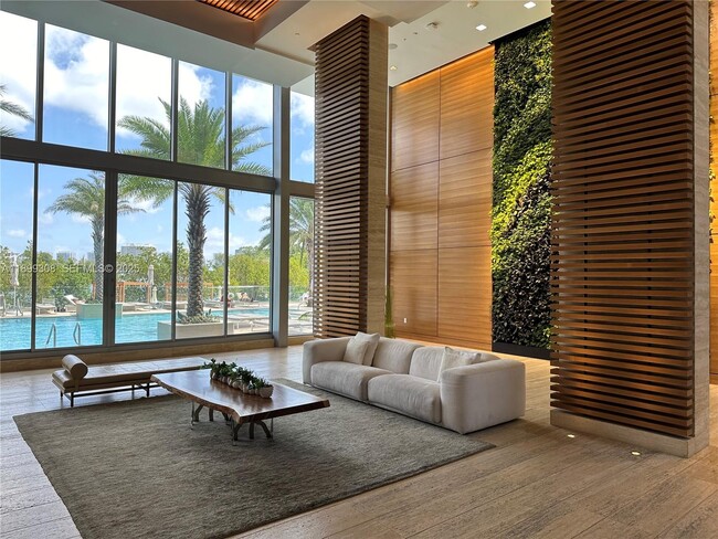 Building Photo - 16385 Biscayne Blvd