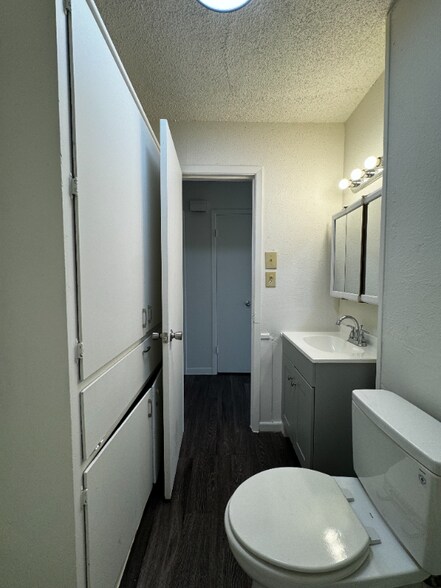 Building Photo - 313 Flournoy Dr