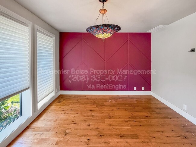 Building Photo - 4780 N Riverfront Dr