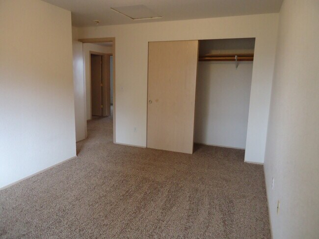 Building Photo - 15331-15331 Berry Valley Rd SE