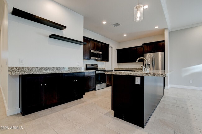 Building Photo - 16075 N 30th St