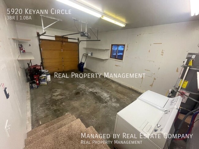 Building Photo - 5920 Keyann Cir