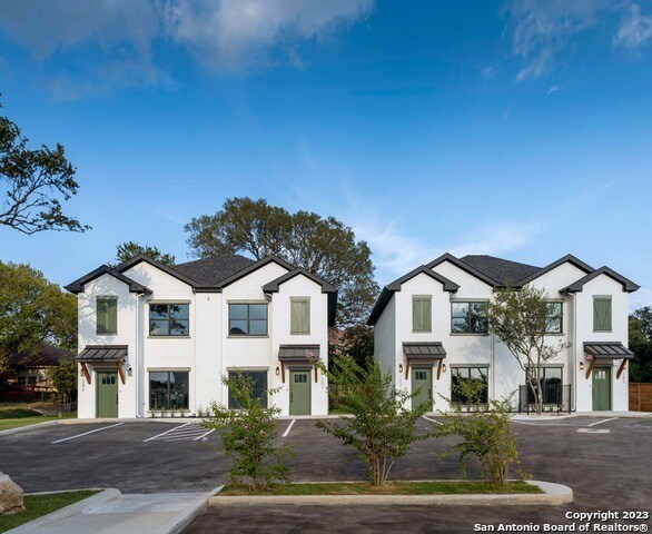 Building Photo - 5927 Prue Rd