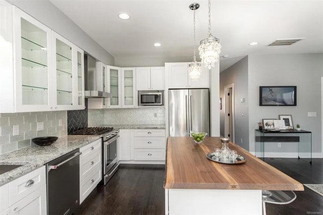 Building Photo - 3700 W 49th Ave