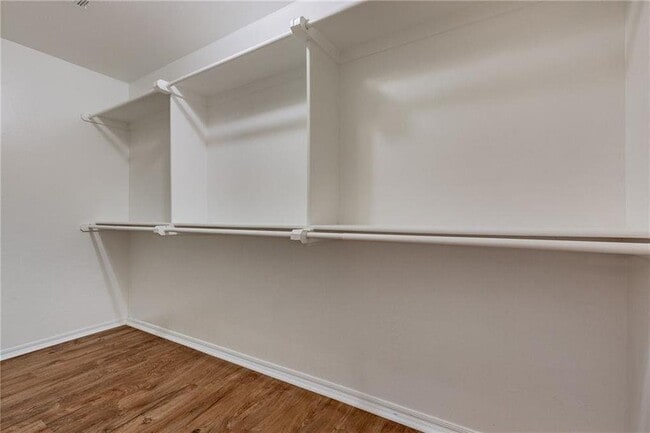 Building Photo - 1004 Mollie Rausch Ln