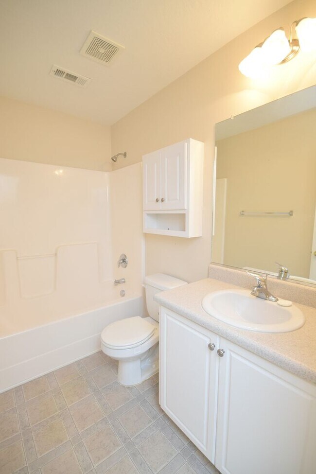 Building Photo - 3 Bed 2 Bath Home in North Augusta on Quiet Cul-de-sac!