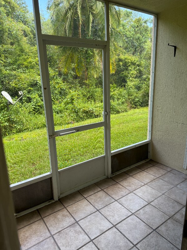 Building Photo - 13829 Timberland Dr