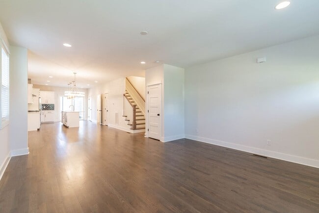 Building Photo - COMING SOON! 3 Bed/4 Bath Buena Vista 3 Story Townhouse-Rooftop level with Downtown Views!!