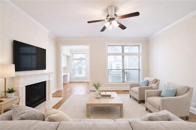 Building Photo - 4870 Carre Way