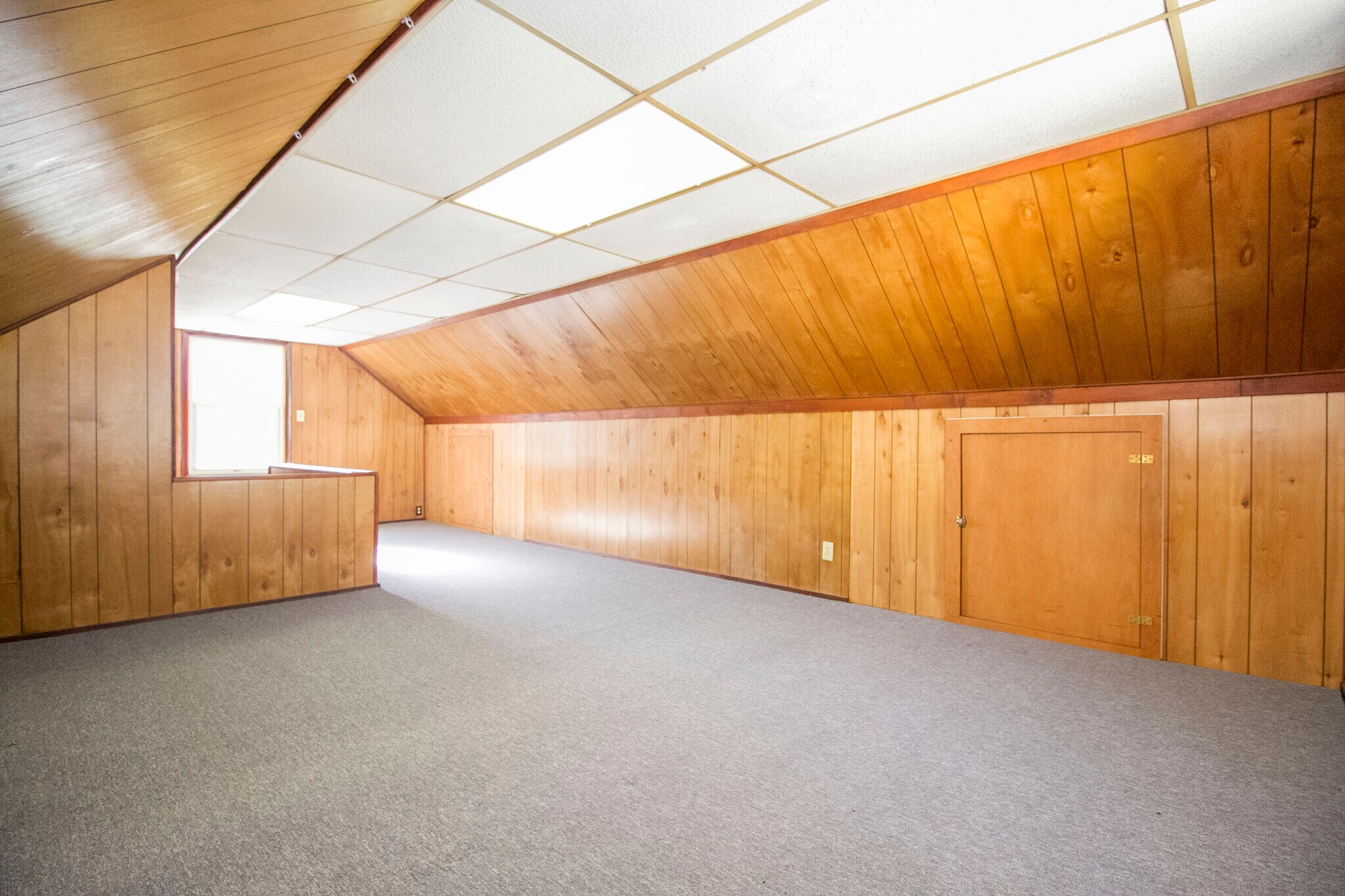 Building Photo - 2859 Boxwood Rd