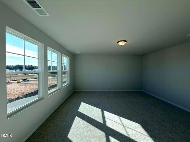 Building Photo - 2007 English Saddle Ln