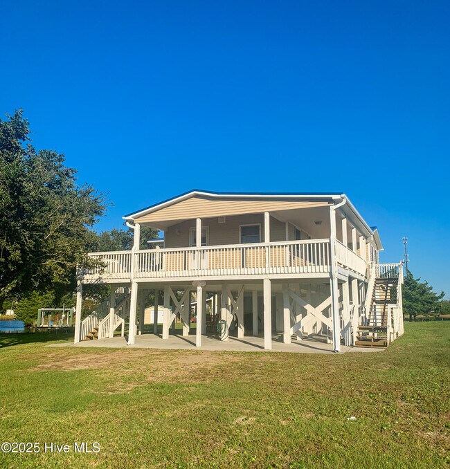Primary Photo - 114 Palmetto Dr