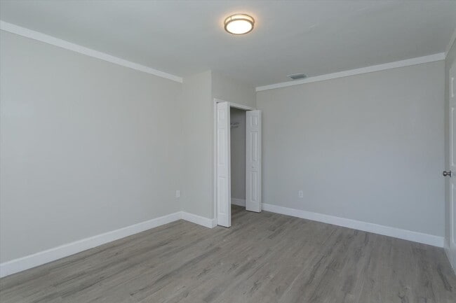 Building Photo - Chic 3-Bed Remodel with Pool in Elite School Zone