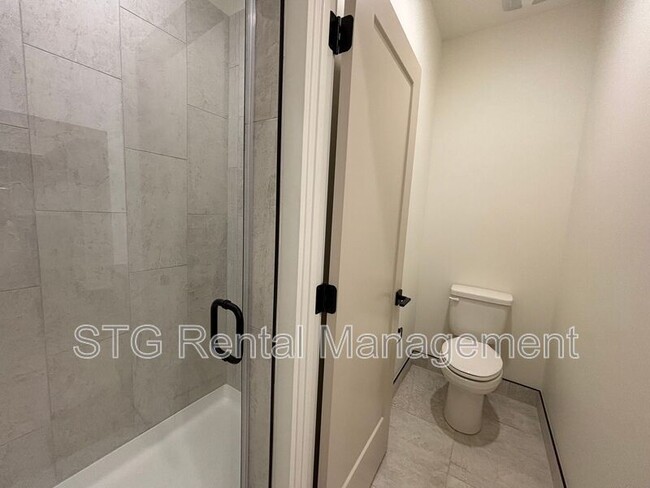 Building Photo - 73 N 520 W