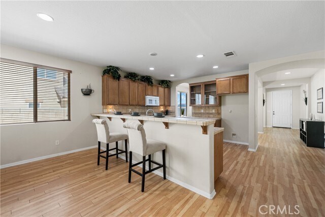 Building Photo - 39951 Capland Dr