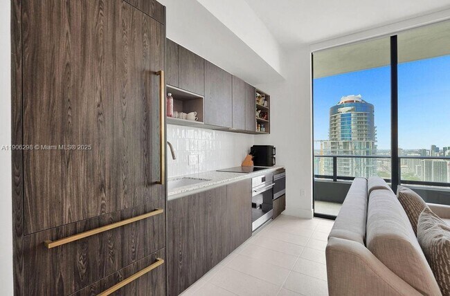 Building Photo - 159 NE 6th St