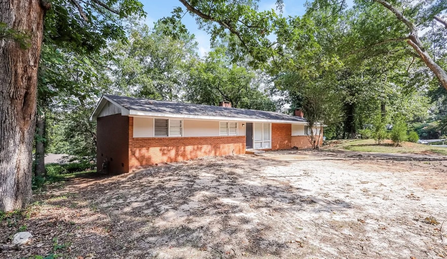 Building Photo - 3966 Mosley Dr