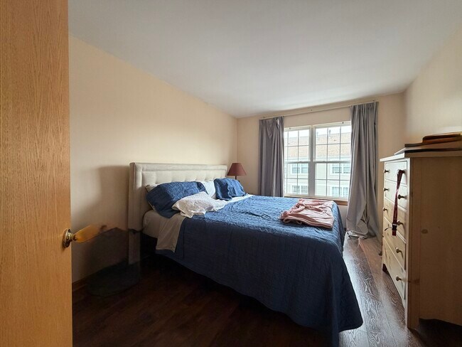 Building Photo - 1224 Georgetown Way