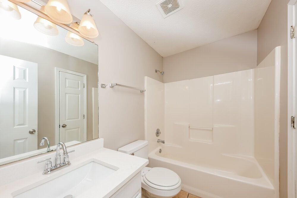 Building Photo - 524 Legacy Park Dr