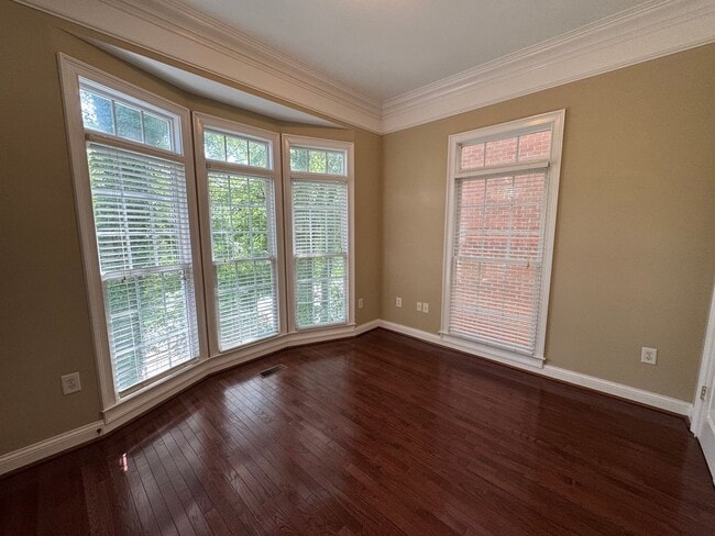Building Photo - Executive Rental in Pear Alley Condominium...