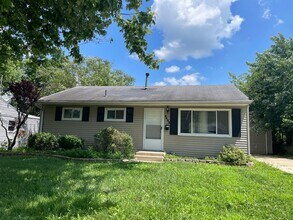 Building Photo - House for rent in Kettering City School Di...