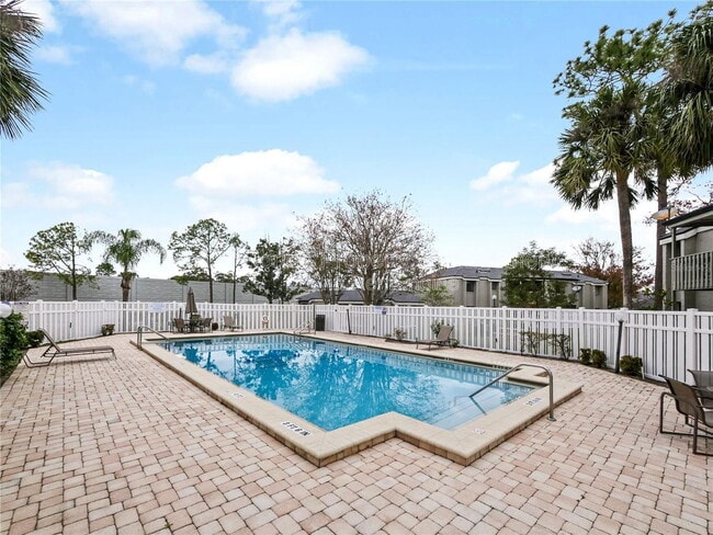 Building Photo - 116 Springwood Cir