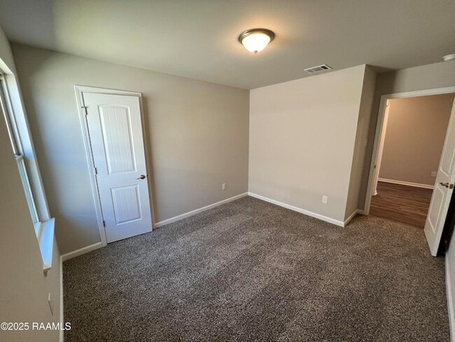 Building Photo - 209 Garden Oaks Ave