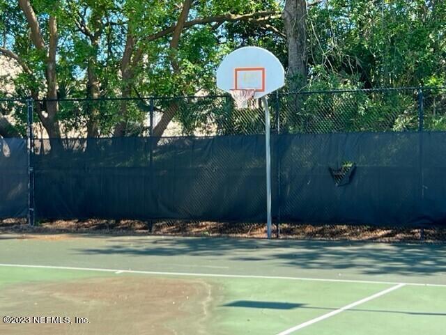 Building Photo - 400 Sandiron Cir