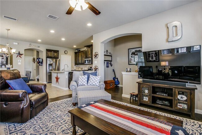 Building Photo - 3927 Cascade Sky Dr