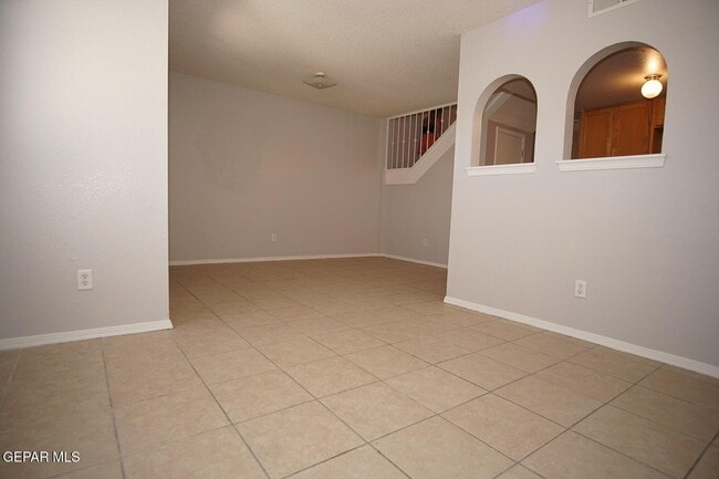 Building Photo - 11021 Sunshine Ct
