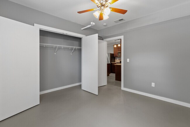 Building Photo - 4301 Olive St