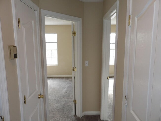 Building Photo - 344 Bypass Plaza Dr