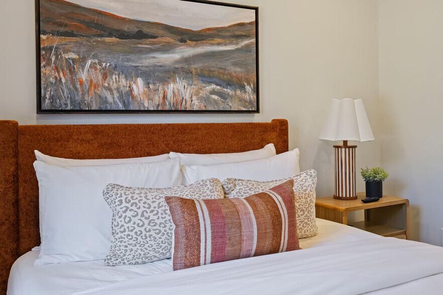 Building Photo - 17 Northridge Cir